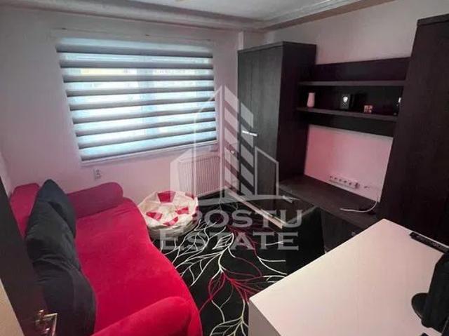 Apartament cu 3 camere, 2 bai, de inchiriat, Timisoara, zona UMT
