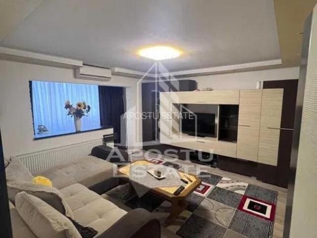 Apartament cu 3 camere, 2 bai, de inchiriat, Timisoara, zona UMT