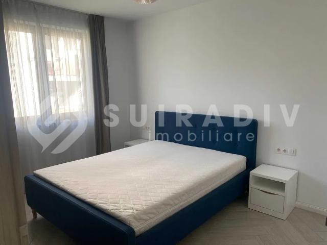 Apartament cu 3 camere, 2 bai, garaj in Zorilor