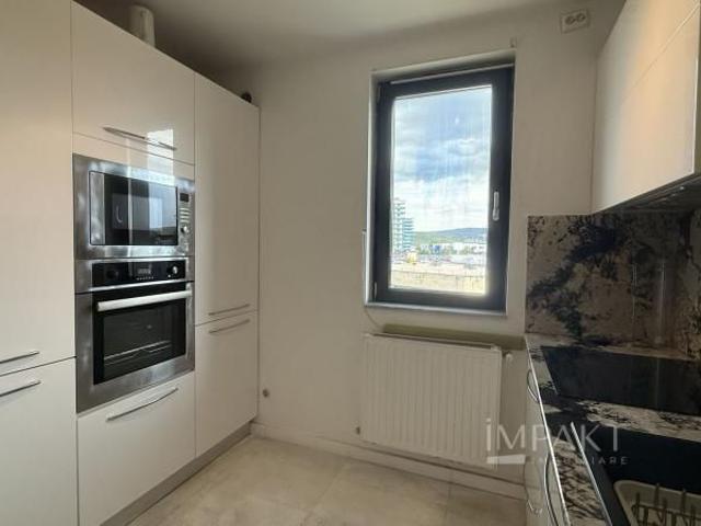 Apartament cu 3 camere 2 bai langa iulius Mall view spre lac