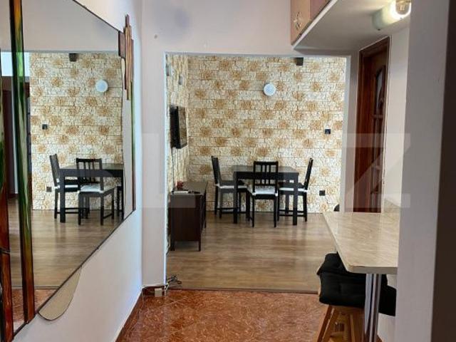 Apartament cu 3 camere, 47 mp, zona Dacia