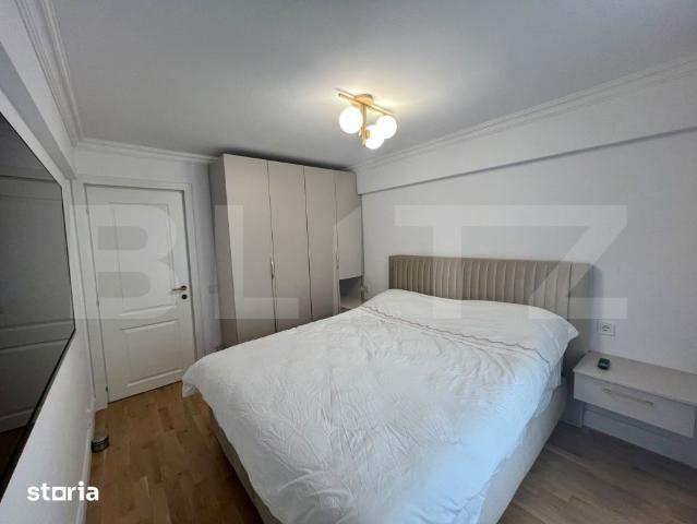 Apartament cu 3 camere, 55 mp, centrala si AC, zona Ultracentral