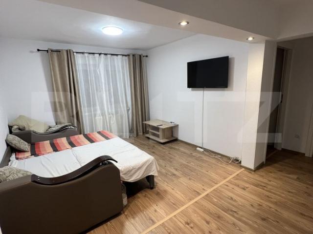 Apartament cu 3 camere, 66 mp Zona Terezian