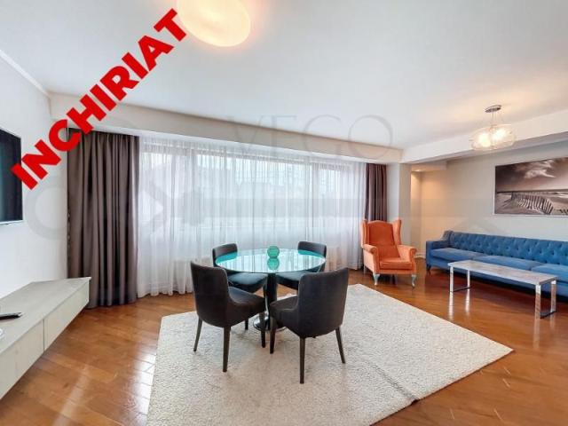 Apartament cu 3 camere, 76 mp, imobil tip vila, zona Andrei Muresanu