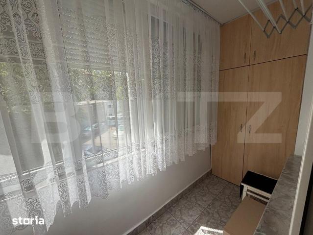 Apartament cu 3 camere, 70 mp, zona Rogerius