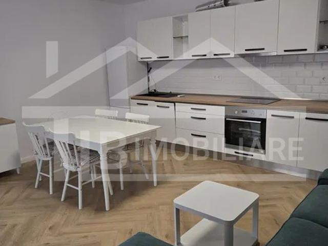 Apartament cu 3 camere, 72mp, parcare, Zona Green Residence