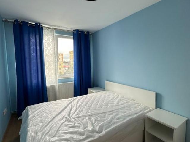 Apartament cu 4 camere de de inchiriat Bd. Regele Mihai 1