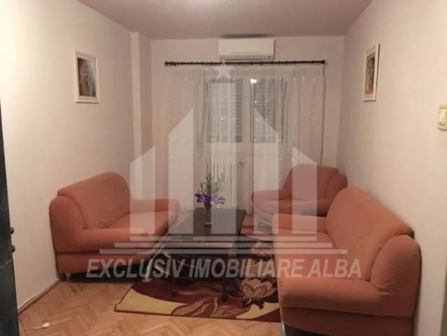Apartament cu 4 camere | De inchiriat | 90 mp | Cetate Kaufland