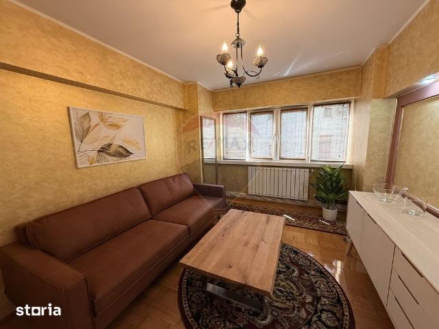 Apartament cu 4 camere de închiriat Ultracentral