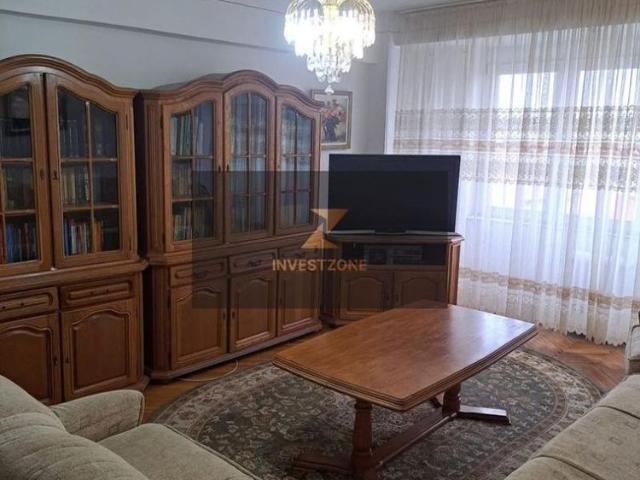 Apartament cu 4 camere de inchiriat in Cantemir