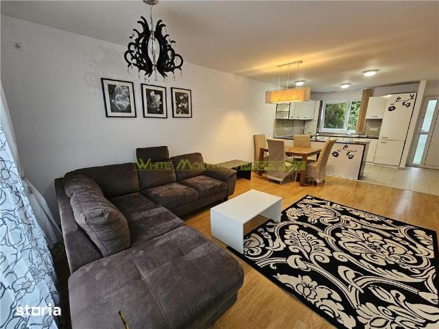 Apartament cu 4 camere de inchiriat in Green Valley