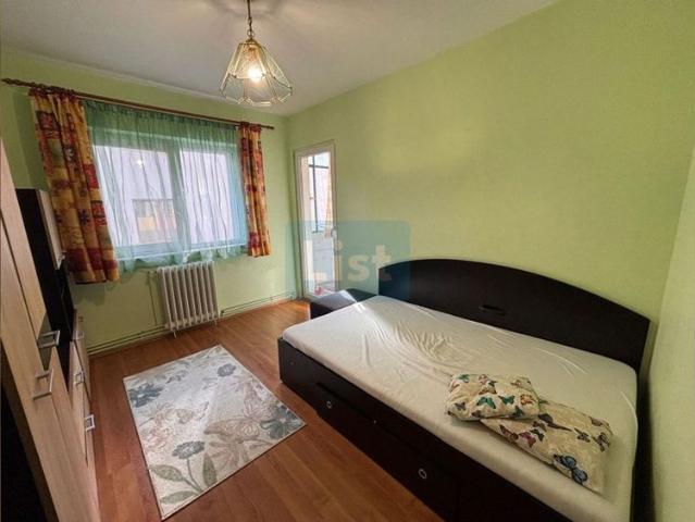 Apartament cu 4 camere de închiriat, Mărăști