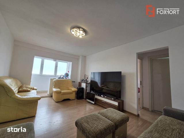 Apartament cu 4 camere de inchiriat pe Malul Muresului