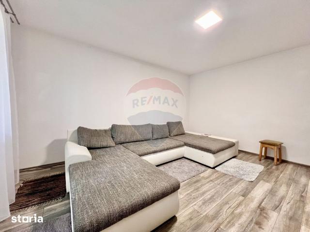 Apartament cu 4 camere de închiriat – Strada Călugăreni