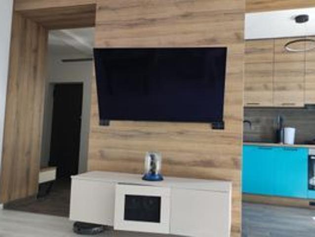 Apartament cu 4 camere de vânzare