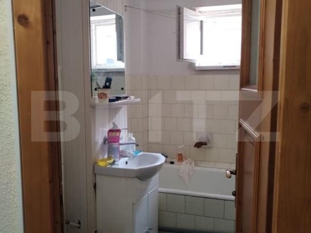 Apartament cu 4 camere, etaj intermediar, 95 mp, ULTRACENTRAL