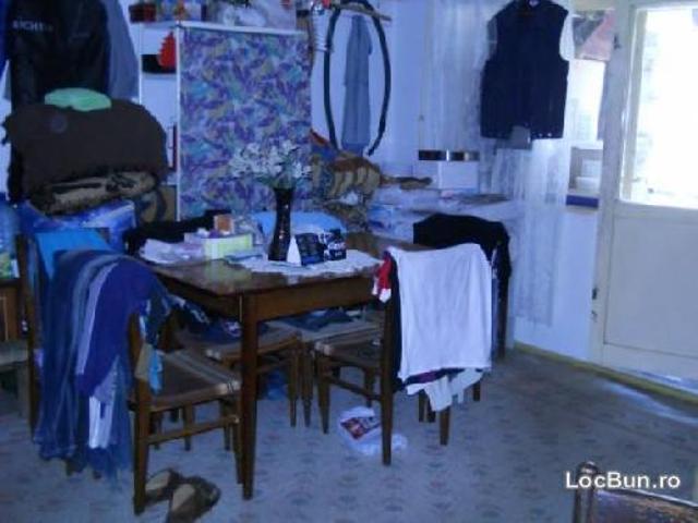 apartament cu 4 camere in Campina