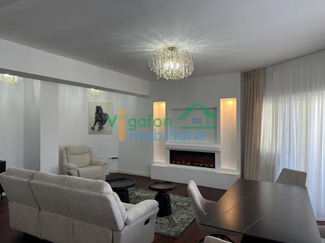 Apartament cu 4 camere in Ploiesti,Ultracentral Romana cod unic VIG52812