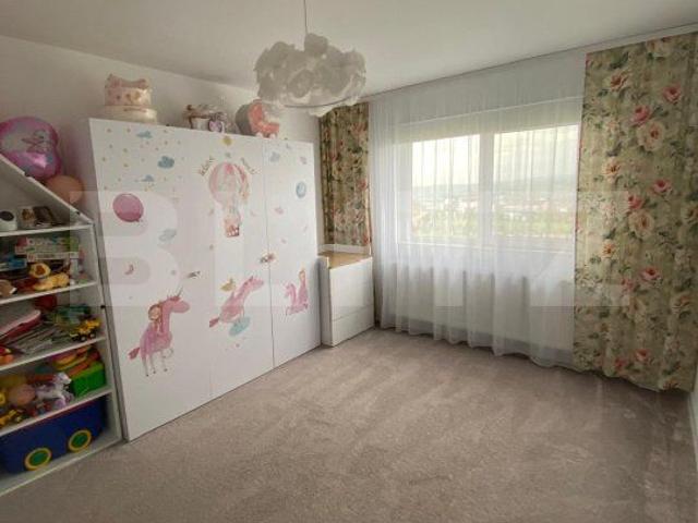 Apartament cu 4 camere, 121 mp utili, 3 parcari, sala fitness, in Iris