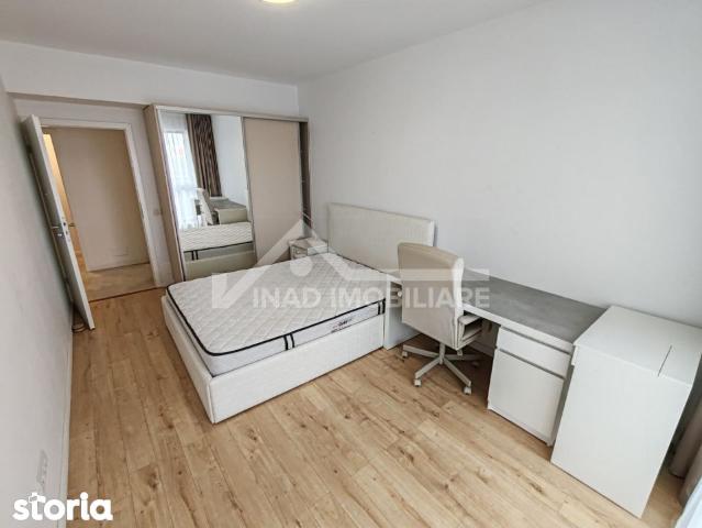 Apartament cu 4 camere, 2 bai, balcon 29mp, parcare, Ansamblu Wings