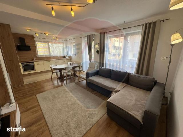 Apartament cu 5 camere de închiriat în Bună Ziua