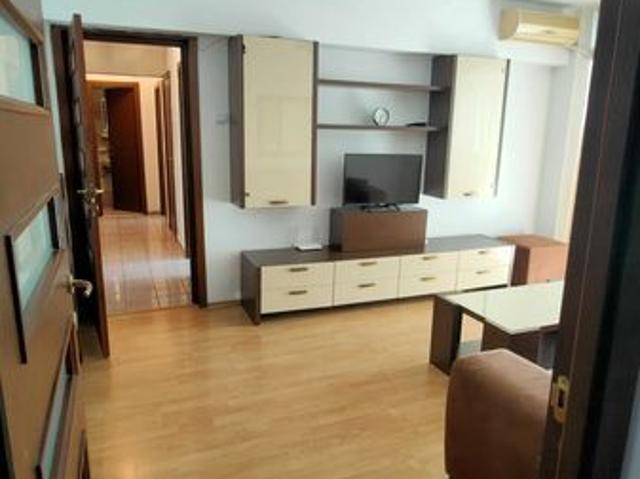 Apartament Calea Vacaresti langa Parcul Tineretului