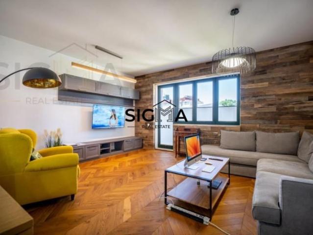 Apartament central, 4 camere, 146 mp, langa UMF si Casa de Cultura a Studentilor