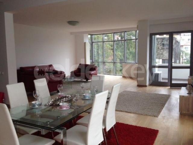 Apartament duplex cu 4 camere de închiriat | ID:6844