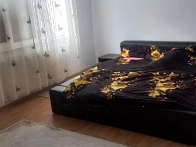 Apartament de inchireat pe str Sondorilor nr 18 tel