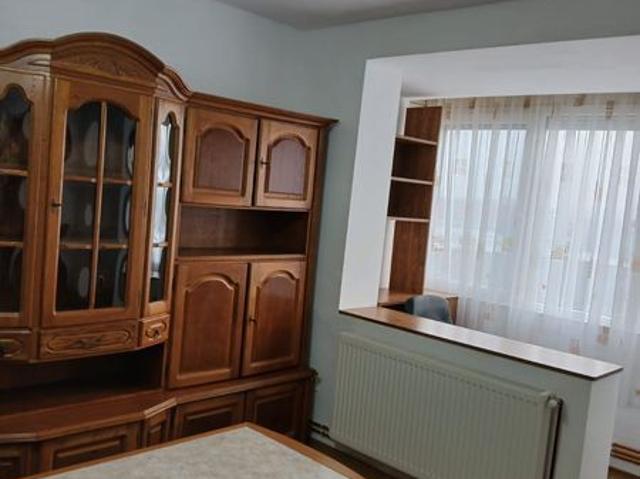 Apartament de închiriat
