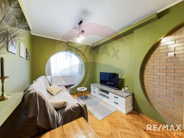 Apartament de inchiriat 4 camere decomandat Calea Floresti