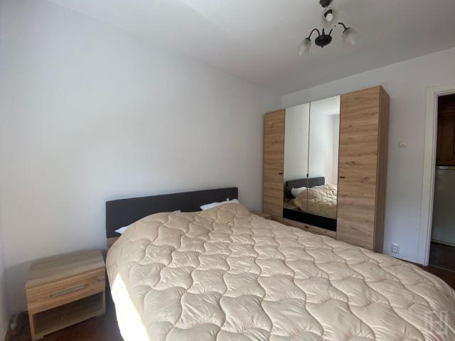 Apartament de inchiriat | 4 camere | Plopilor | 3 dormitoare 2 bai