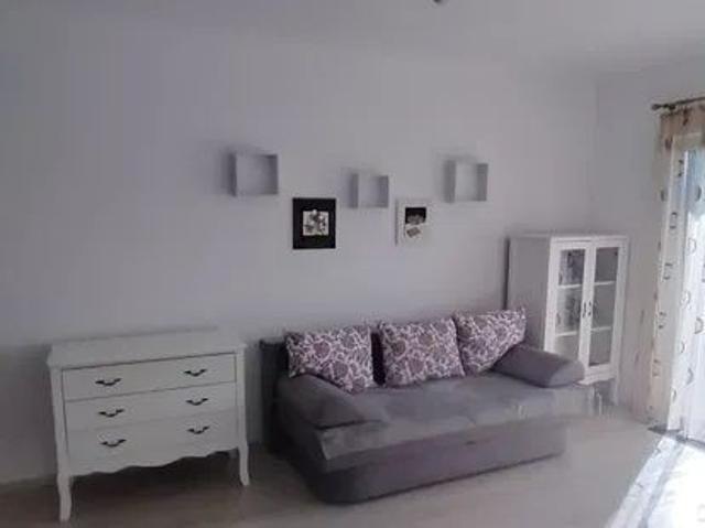Apartament de inchiriat 50 mp inclus si parcare zona Baciu