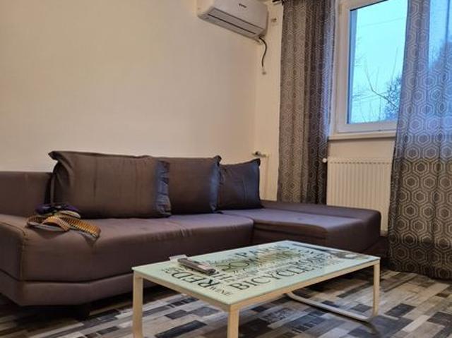 Apartament de inchiriat