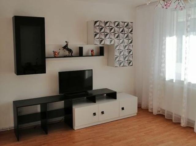 Apartament de inchiriat