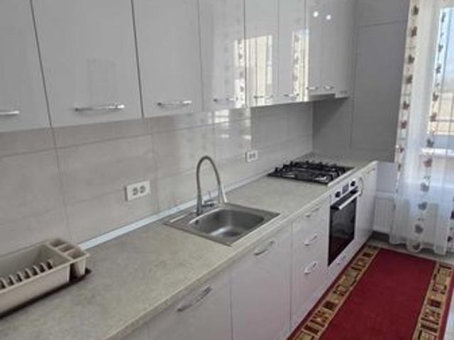 Apartament de inchiriat