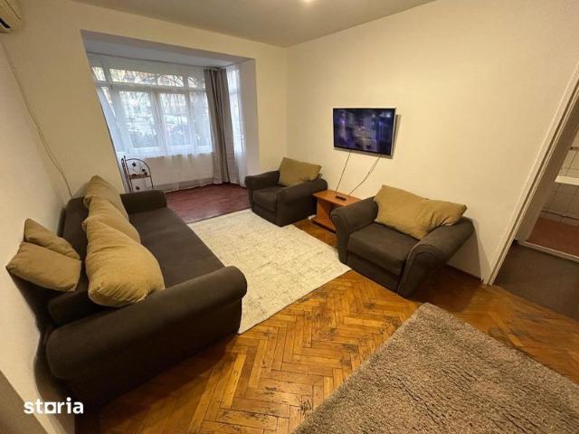 Apartament de închiriat