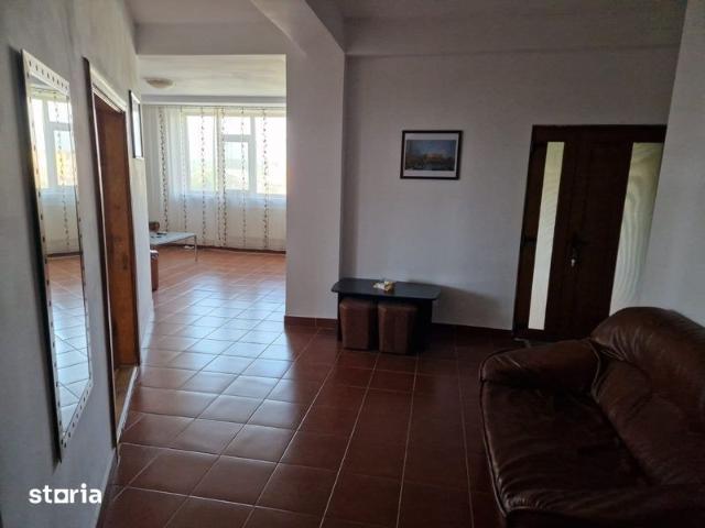 Apartament de inchiriat