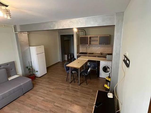 Apartament de inchiriat
