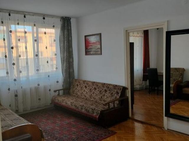 Apartament de închiriat