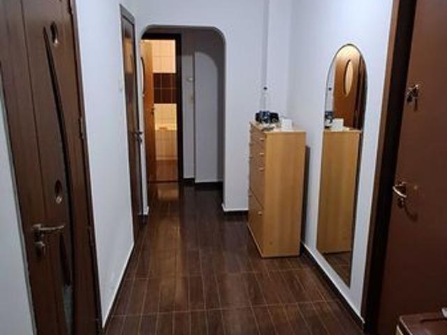 Apartament de inchiriat
