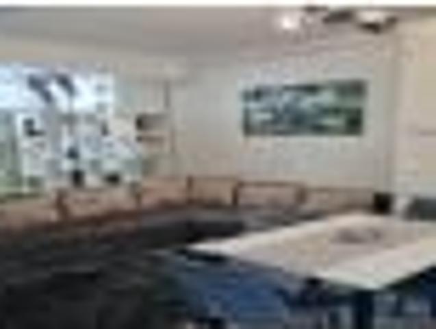 Apartament de inchiriat 9 Mai bloc nou INCHIRIAT