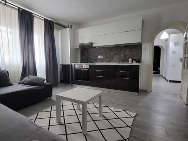 Apartament de inchiriat