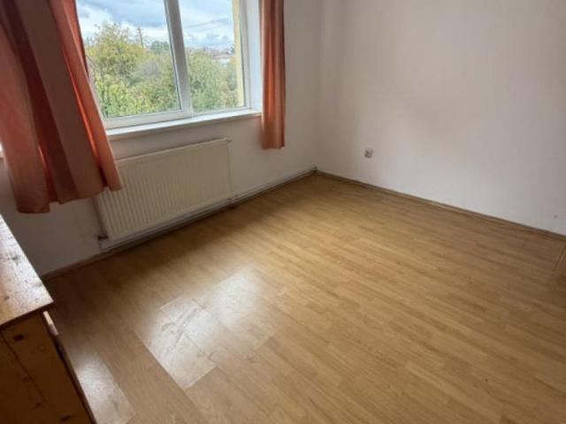 Apartament de inchiriat!