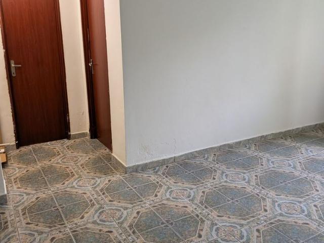 Apartament de închiriat 250 euro /luna
