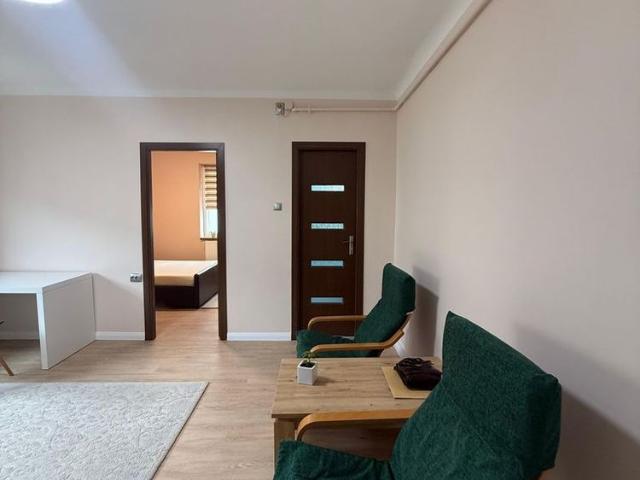 Apartament de închiriat, 2 camere, 40 mp, Central zona Piața Cipariu