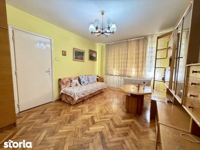 Apartament de inchiriat 2 camere, 50 mp utili, etajul 1 Timisoara