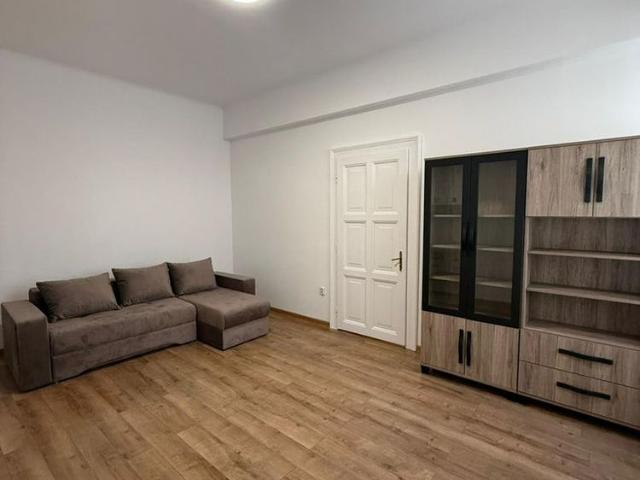 Apartament de închiriat, 2 camere, 70 mp, Horea zona UBB