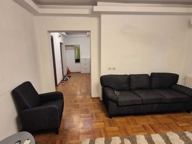 Apartament de inchiriat, 2 camere, zona centrala