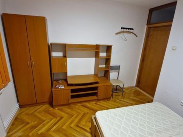 Apartament de inchiriat 2 camere zona Cornisa